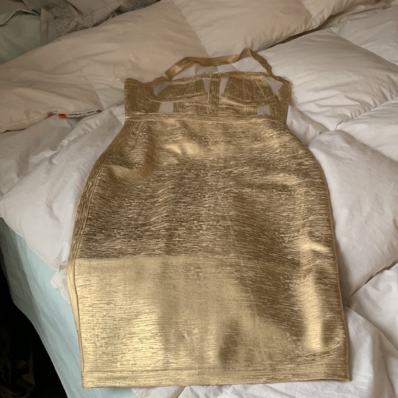 Heavy and structured metallic dress, body con, gold. - Picture 8 of 8